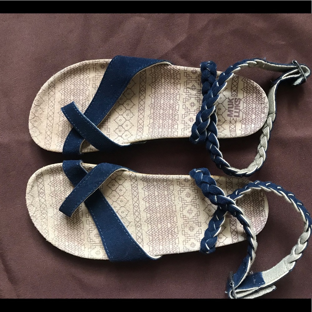 Muk Luks blue sandals, Size 8